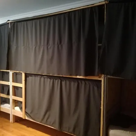 Hostal Poiais Open